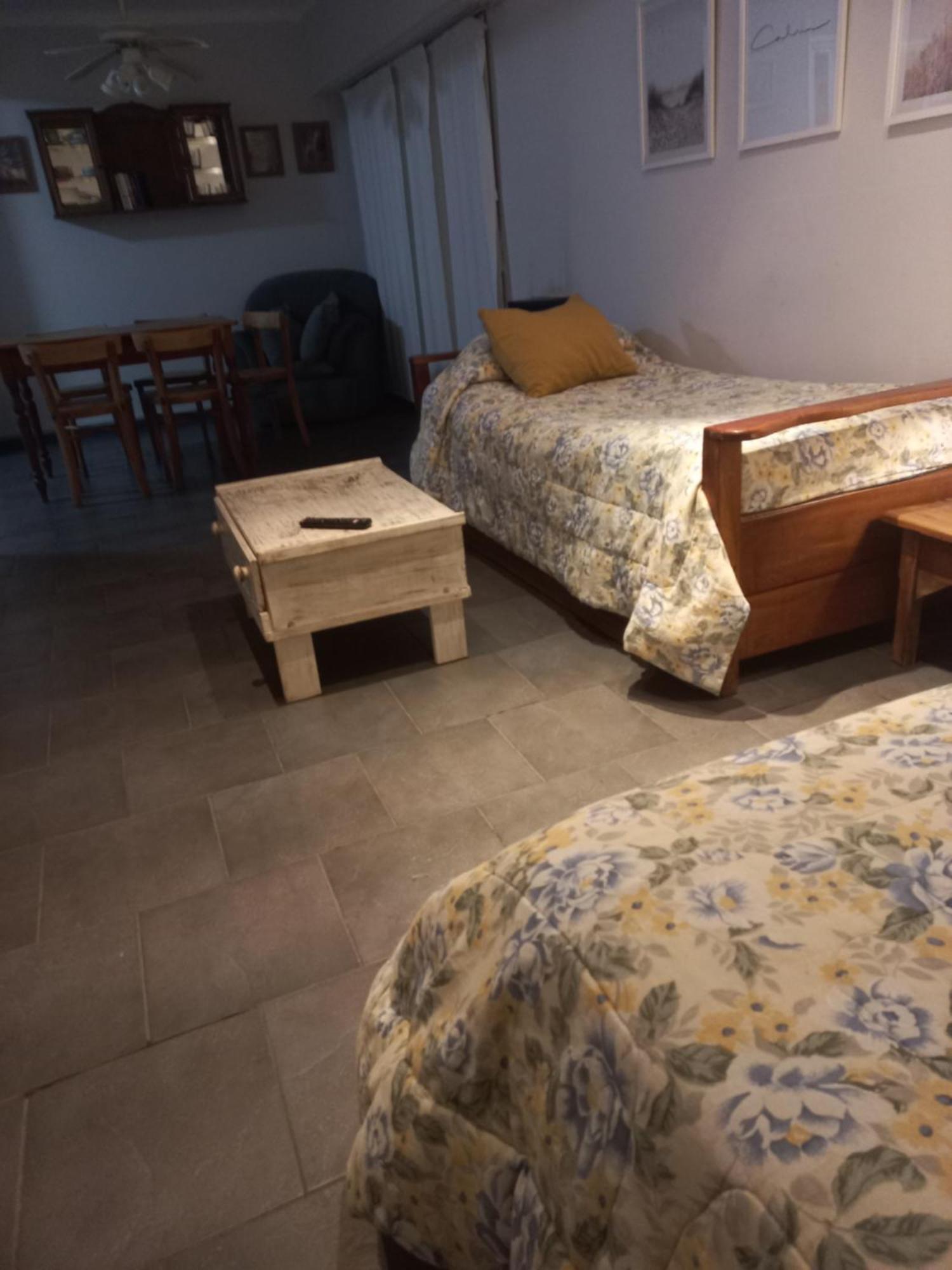 Apartmán La Biblioteca Olavarría Pokoj fotografie